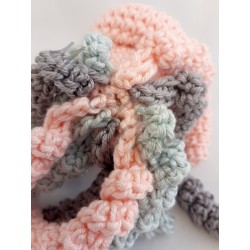 doudou pieuvre sensorielle éléphant au crochet fait main et made in france coutures solides