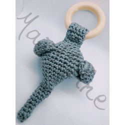 Hochet éléphant au crochet fait main par maïdivine