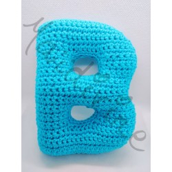 lettre B au crochet