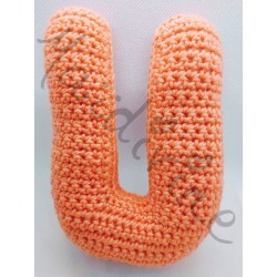 lettre U au crochet